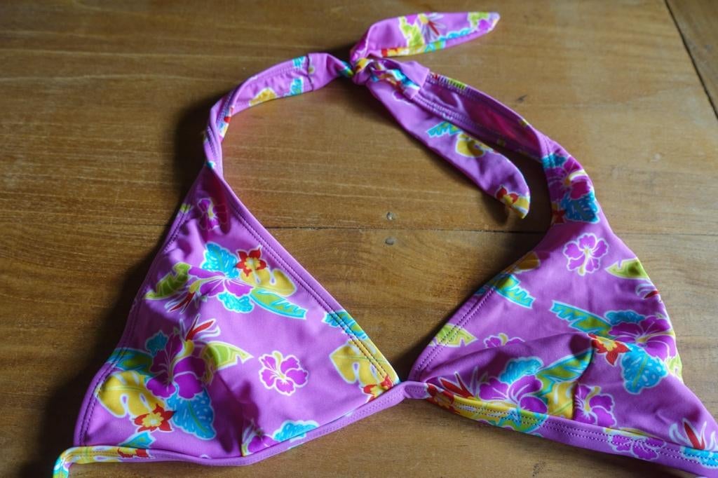 purper roze bikini mt S - 36, Kleding | Dames, Ophalen of Verzenden, Zo goed als nieuw, Roze, Bikini