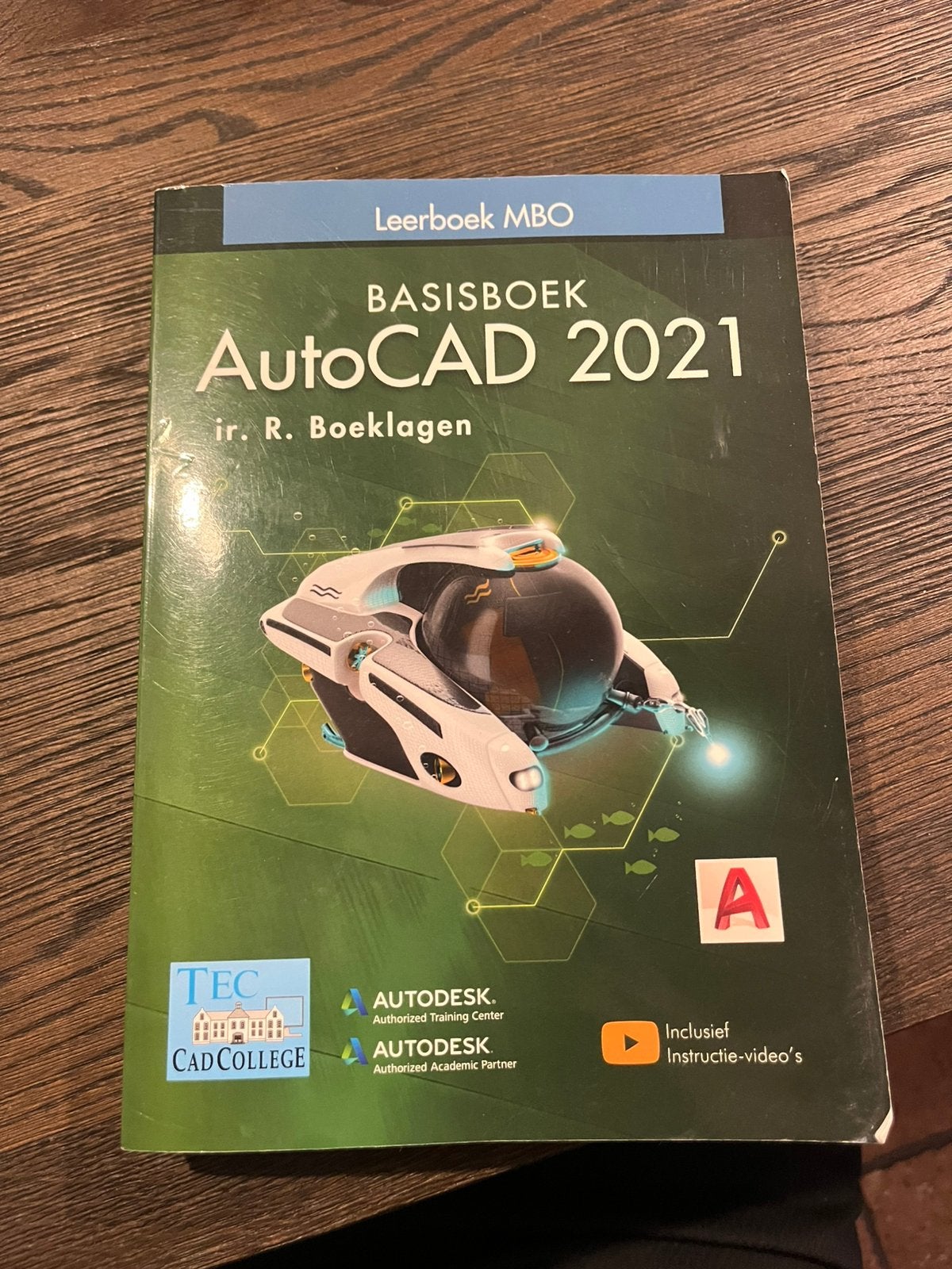 Leerboek autocad 2021, Ophalen of Verzenden, Zo goed als nieuw