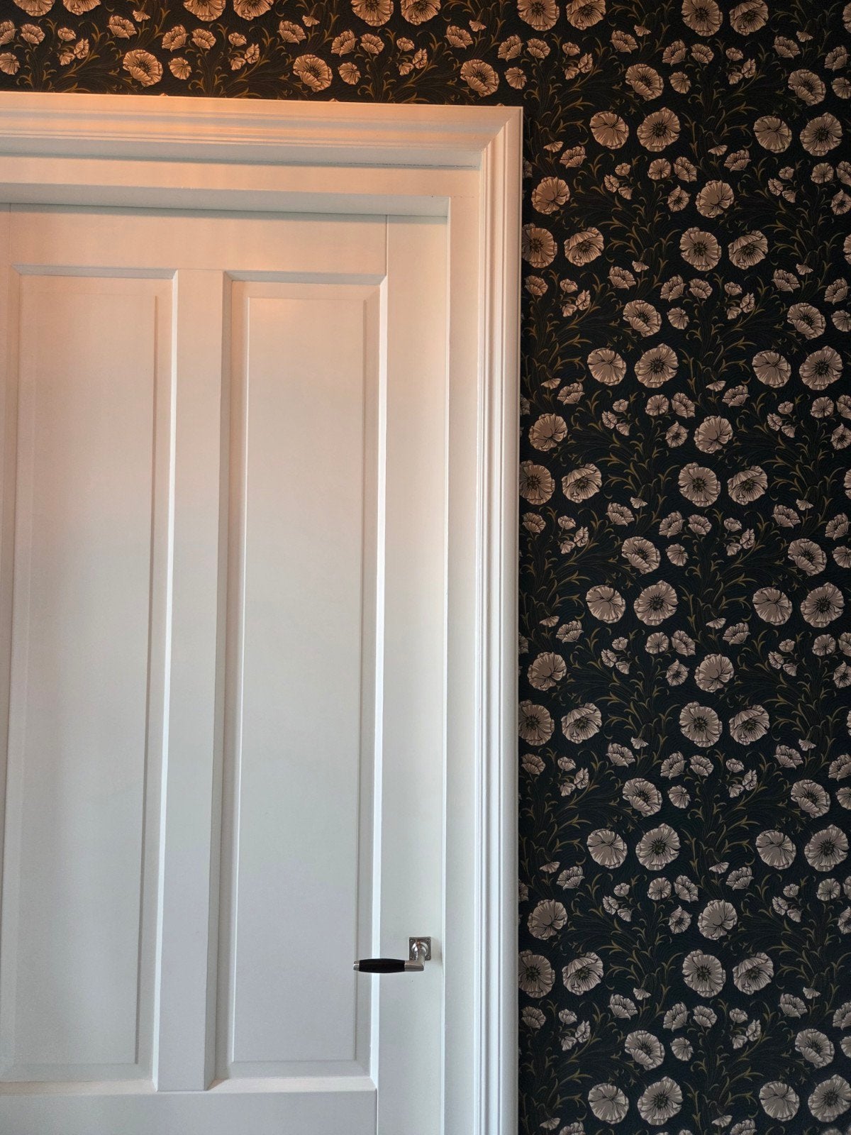 1 rol Boråstapeter Vliesbehang met bloemenpatroon, Bloemen, Overige merken, Ophalen of Verzenden, Natuurlijk