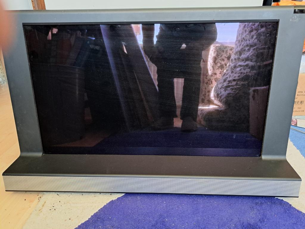 Bang & Olufsen BeoVision 8-32 LCD TV, 50 Hz, 80 tot 100 cm, Zo goed als nieuw, Ophalen