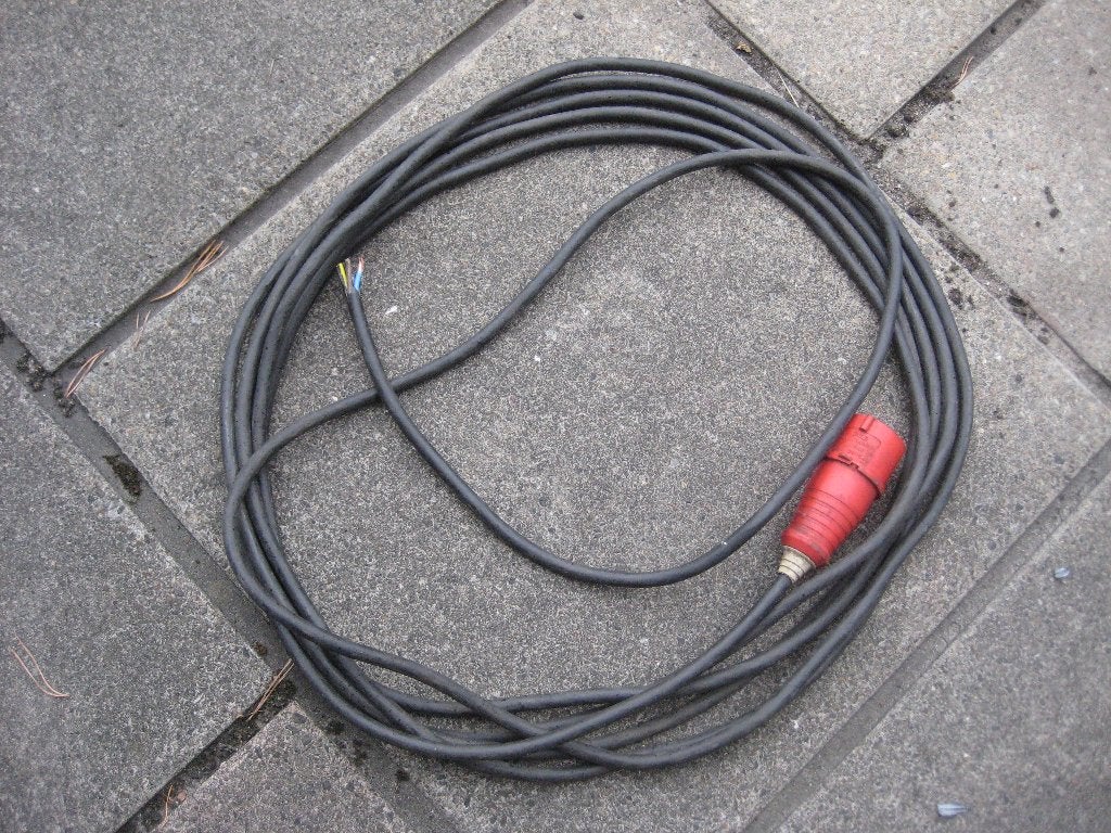 aansluitkabel ca 10 meter verlengkabel, Ophalen