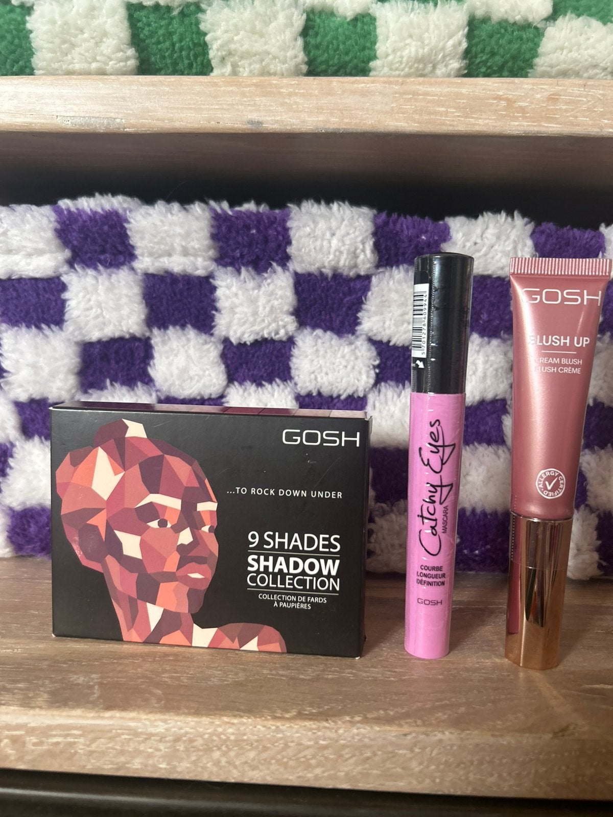 Gosh set eye shadow palette, mascara & cream blush, Verzenden, Nieuw, Overige kleuren