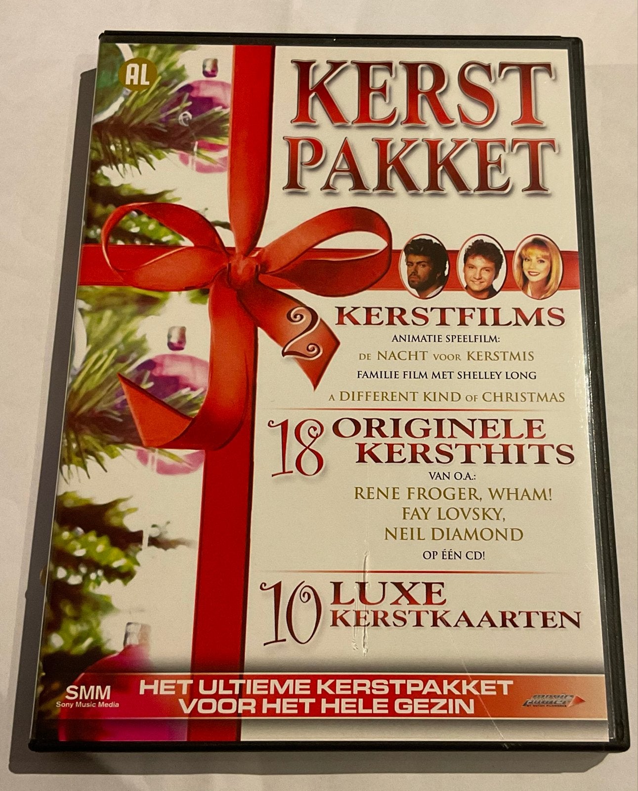 Kerstpakket: 2 film en 18 hits op cd en dvd, Kerst, Overige typen, Ophalen of Verzenden, Zo goed als nieuw