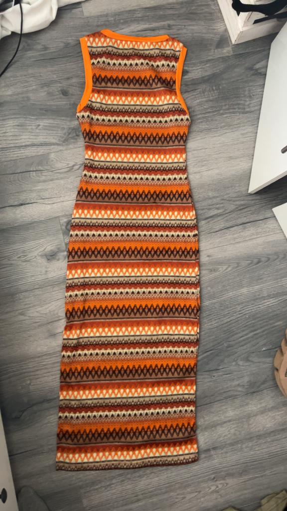 Onesize Oranje jurk met split perfect  voor Koningsdag!, Maat 38/40 (M), Oranje, Ophalen of Verzenden, Zo goed als nieuw