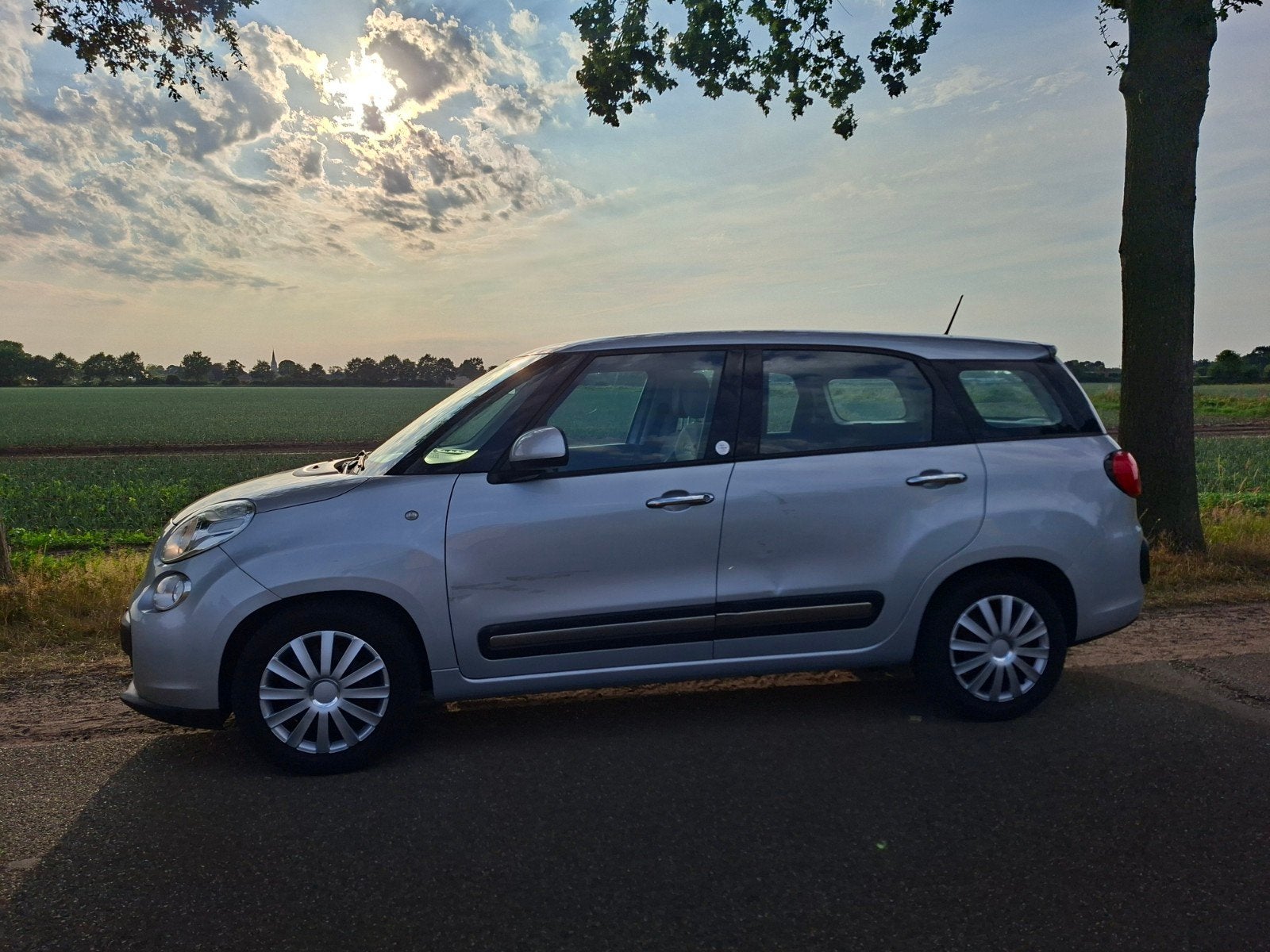 Fiat 500L 0.9 Twinair Living 7P 2015 Grijs, Origineel Nederlands, Handgeschakeld, 1000 kg, Zilver of Grijs