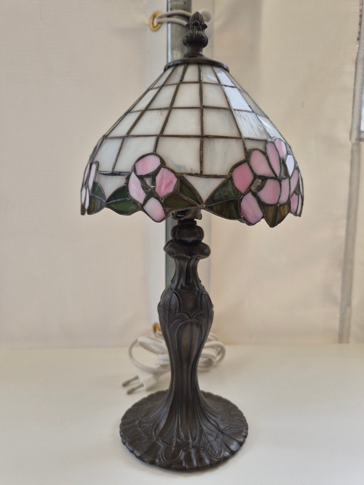 Tiffany Stijl Tafellamp met Roze Bloemen, Ophalen of Verzenden