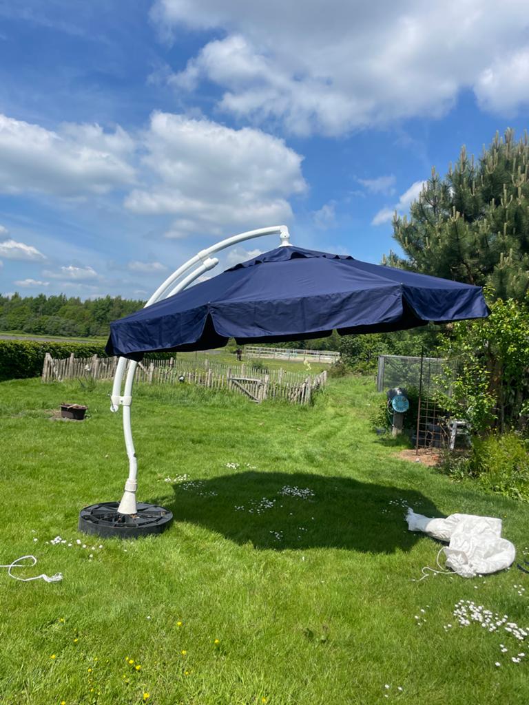 Sun Garden Easy Sun Parasol - Zweefparasol, Ophalen, Gebruikt, Kantelbaar, 2 tot 3 meter