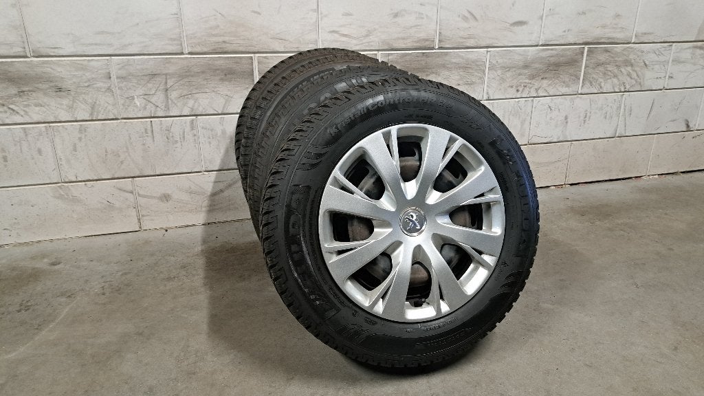 Winterbanden C4 Cactus C3 Picasso 308 307 Berlingo 195/65/15, Gebruikt, 15 inch, Banden en Velgen, Personenwagen