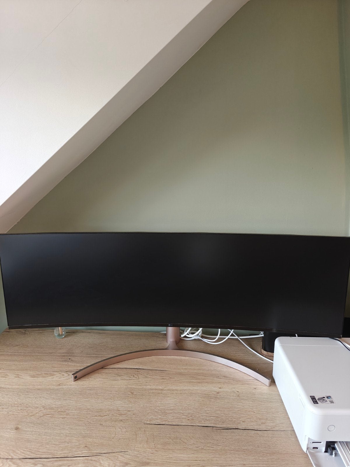 LG 49WL95C-WE 49” Curved UltraWide – 5120x1440 – USB-C, IPS, Ultrawide, 61 t/m 100 Hz, 5 ms of meer