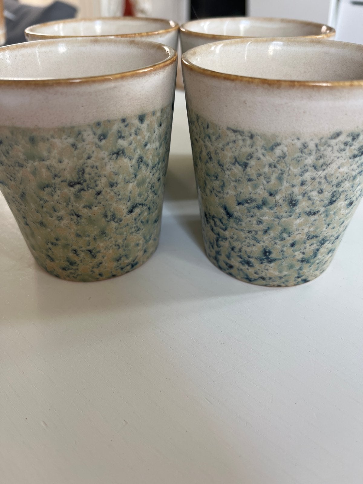 HK living set 4 koffiekopje 70s (180 ml), Huis en Inrichting, Ophalen, Overige merken, Keramiek, Mok