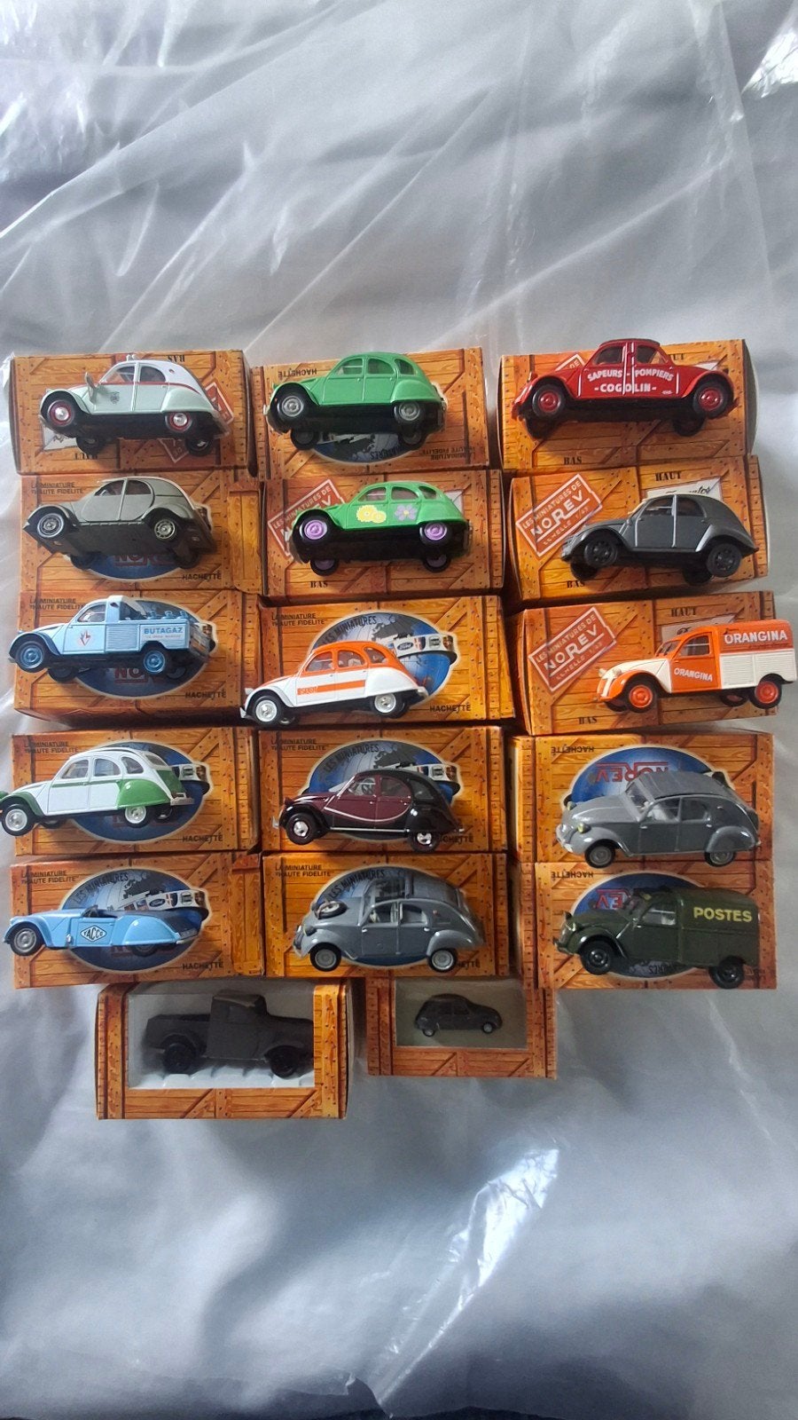 Citroën 2CV Collectie Norev Modelauto's en Vraagbaak, Hobby en Vrije tijd, Ophalen of Verzenden, Zo goed als nieuw