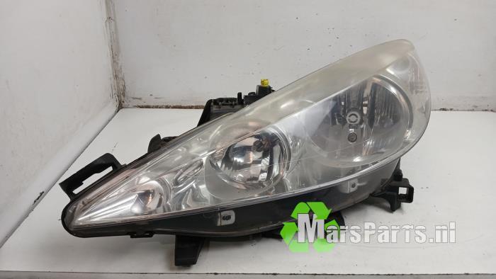 Koplamp links van een Peugeot 207, Auto-onderdelen, Verlichting, Peugeot, Gebruikt, 3 maanden garantie, Ophalen of Verzenden