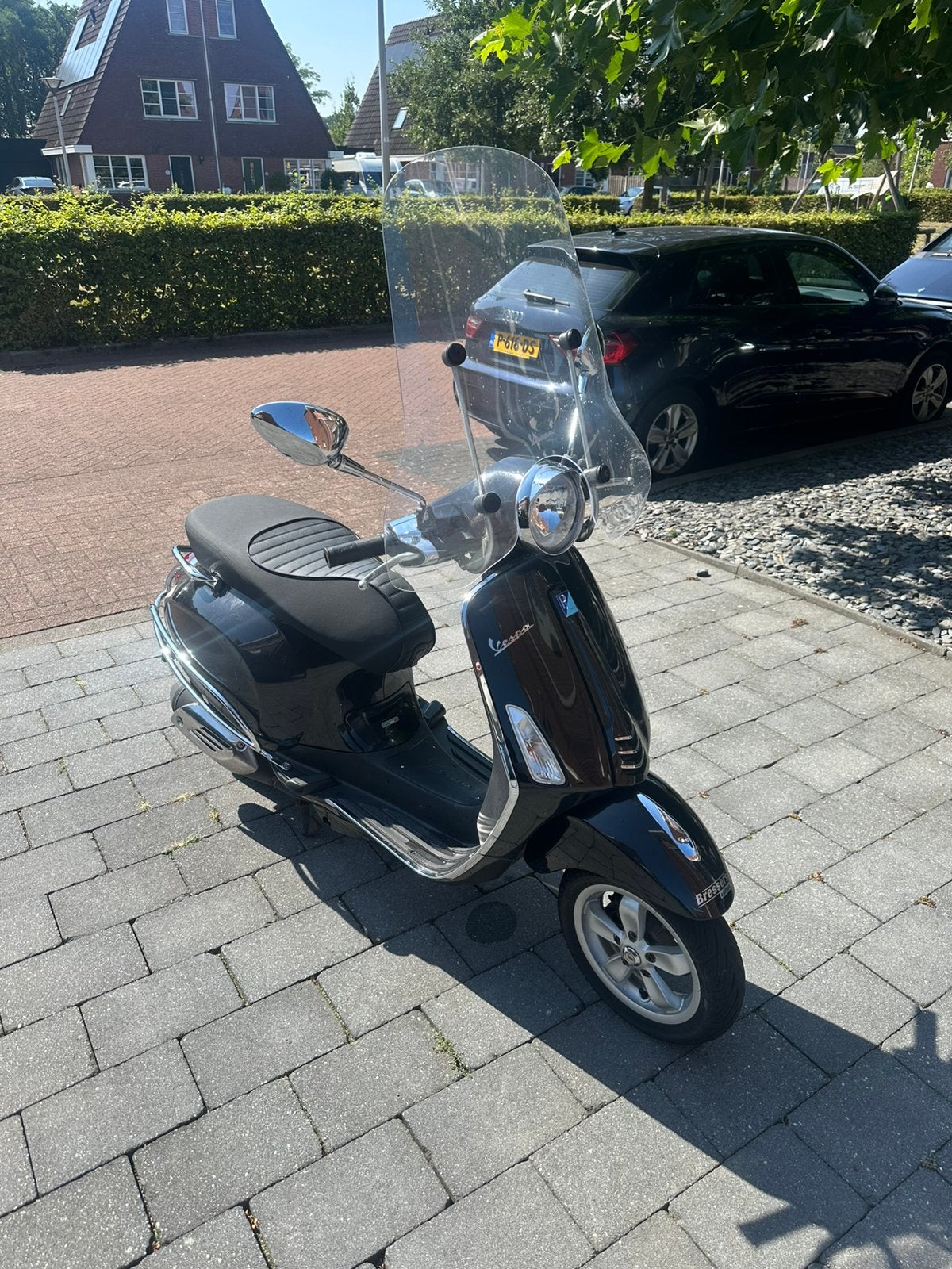 Vespa Primavera uit 2014, Fietsen en Brommers, Ophalen, Zo goed als nieuw, Benzine, Overige modellen