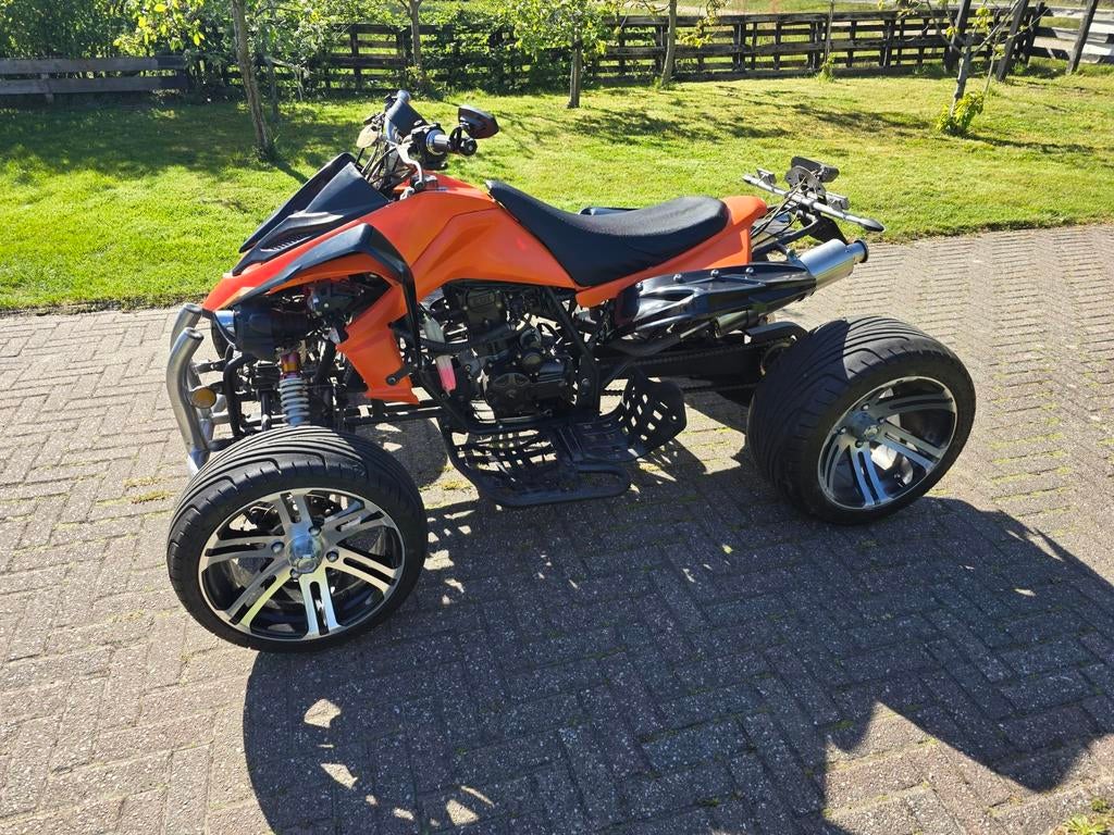 Jinling Quad 250cc, 11 kW of minder, 249 cc, 1 cilinder