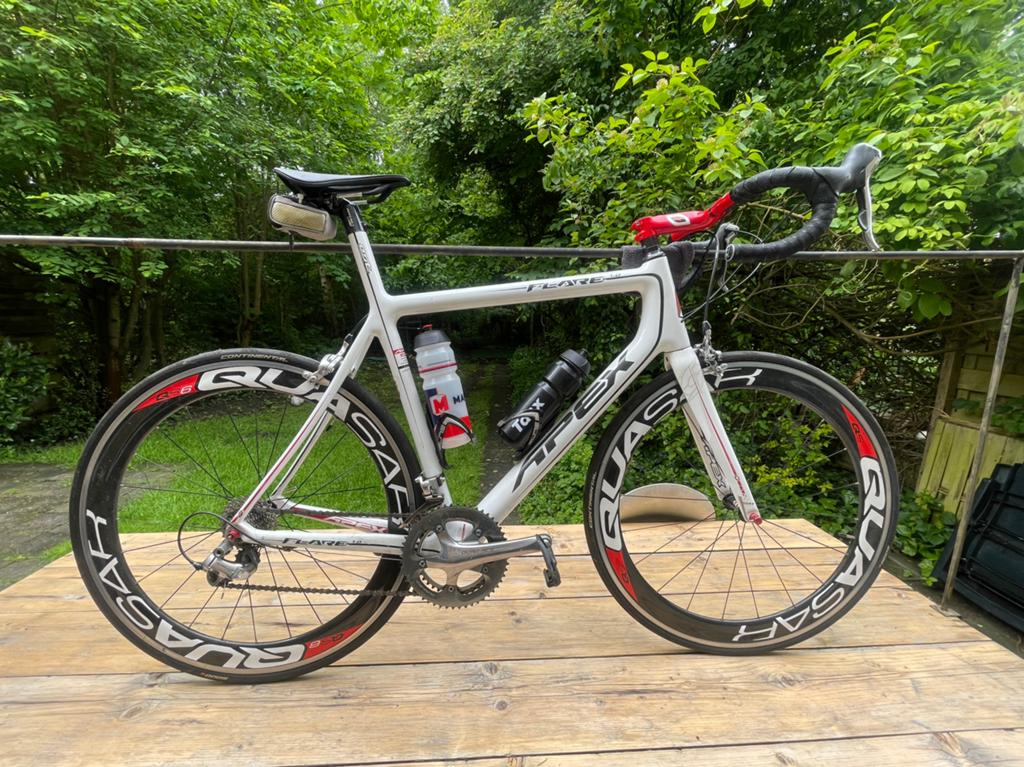 Prachtige Apex Flare 1.0 racefiets, Fietsen en Brommers, Fietsen | Racefietsen, 28 inch, Gebruikt, Carbon, 15 tot 20 versnellingen
