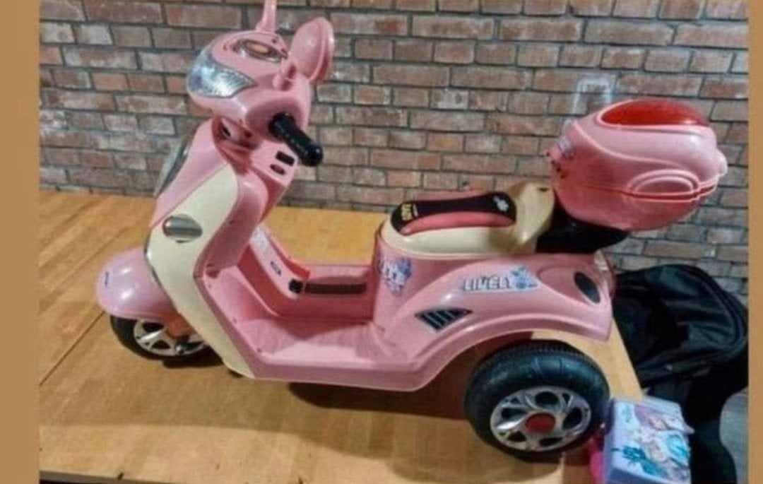 Roze  kinderscooter met 3 wielen, Ophalen of Verzenden, Gebruikt, Loopvoertuig