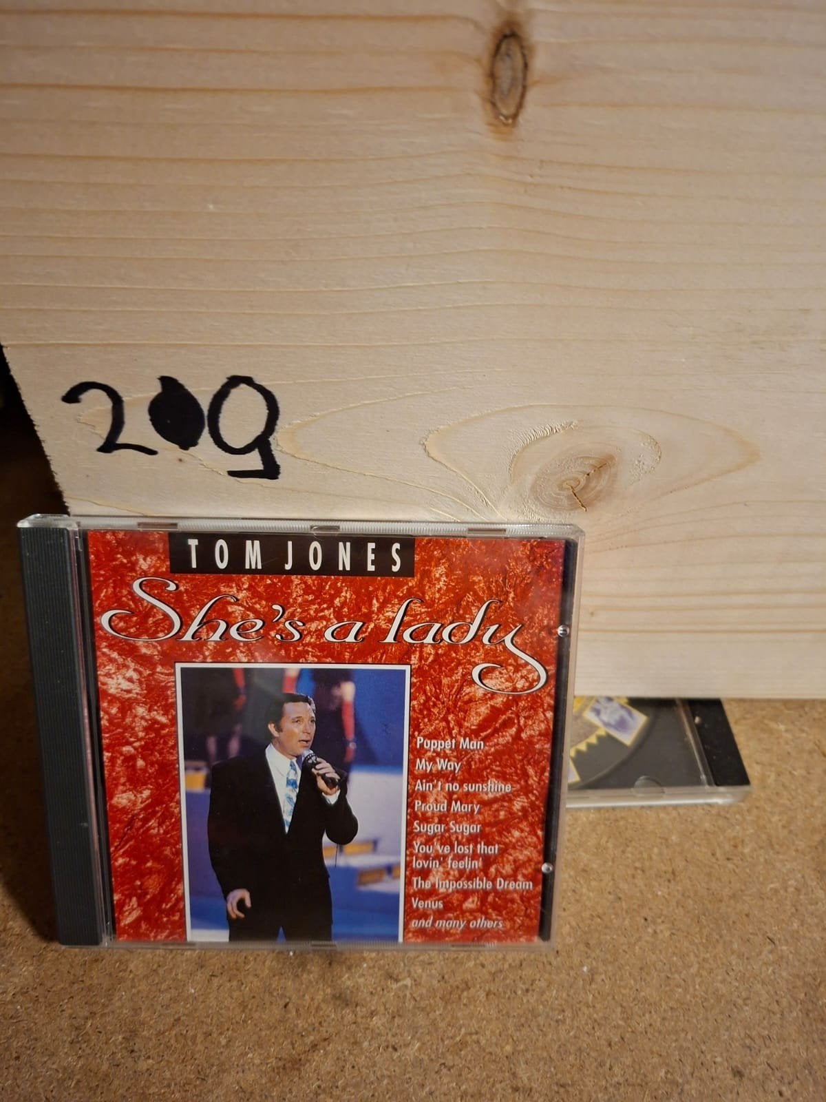 Tom Jones - She's a Lady CD (Pop, Rock), Ophalen of Verzenden, Gebruikt, Pop, Album