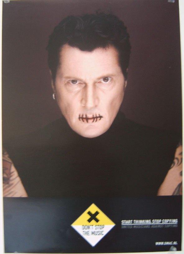 Golden Earring Barry Hay 2000 Poster anti-copy campagne 70x5, Verzamelen, Muziek, Artiesten en Beroemdheden, Verzenden, Zo goed als nieuw