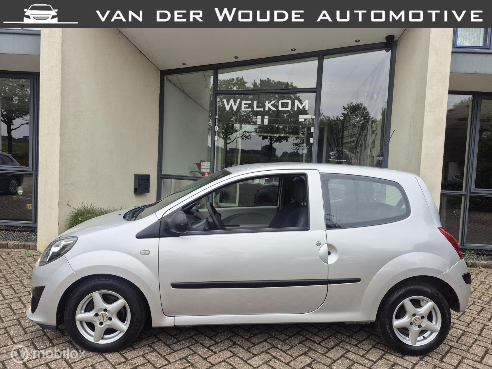 Renault Twingo 1.2 Expression Elekt,pakket|LM wielen!, Voorwielaandrijving, Twingo, 31 €/maand, 4 cilinders