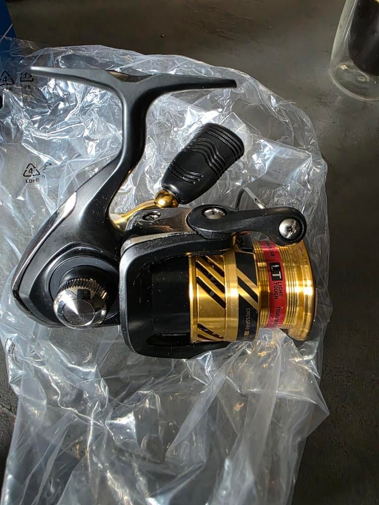Daiwa Crossfire LT 2000 Spinmolen - Nieuw!!, Watersport en Boten, Hengelsport | Algemeen, Ophalen of Verzenden
