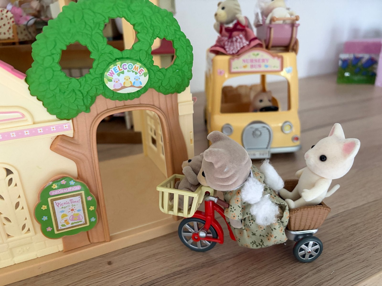 Sylvanian Families: Huis, Caravan, Auto, Bus en Accessoires, Ophalen, Gebruikt, Jongen of Meisje