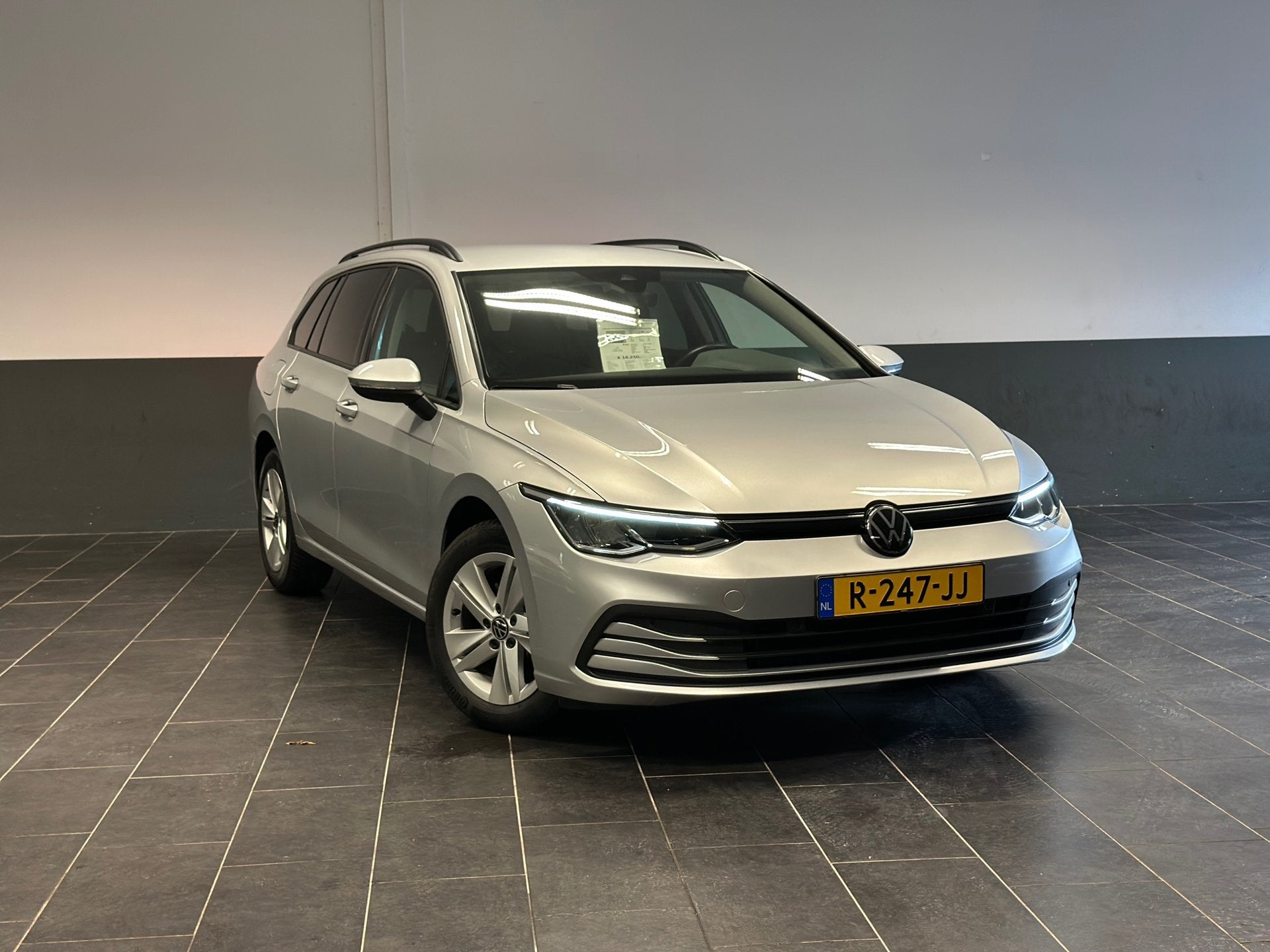 Volkswagen Golf Variant 1.0 TSI Life , 1e eig , NAP , absolu