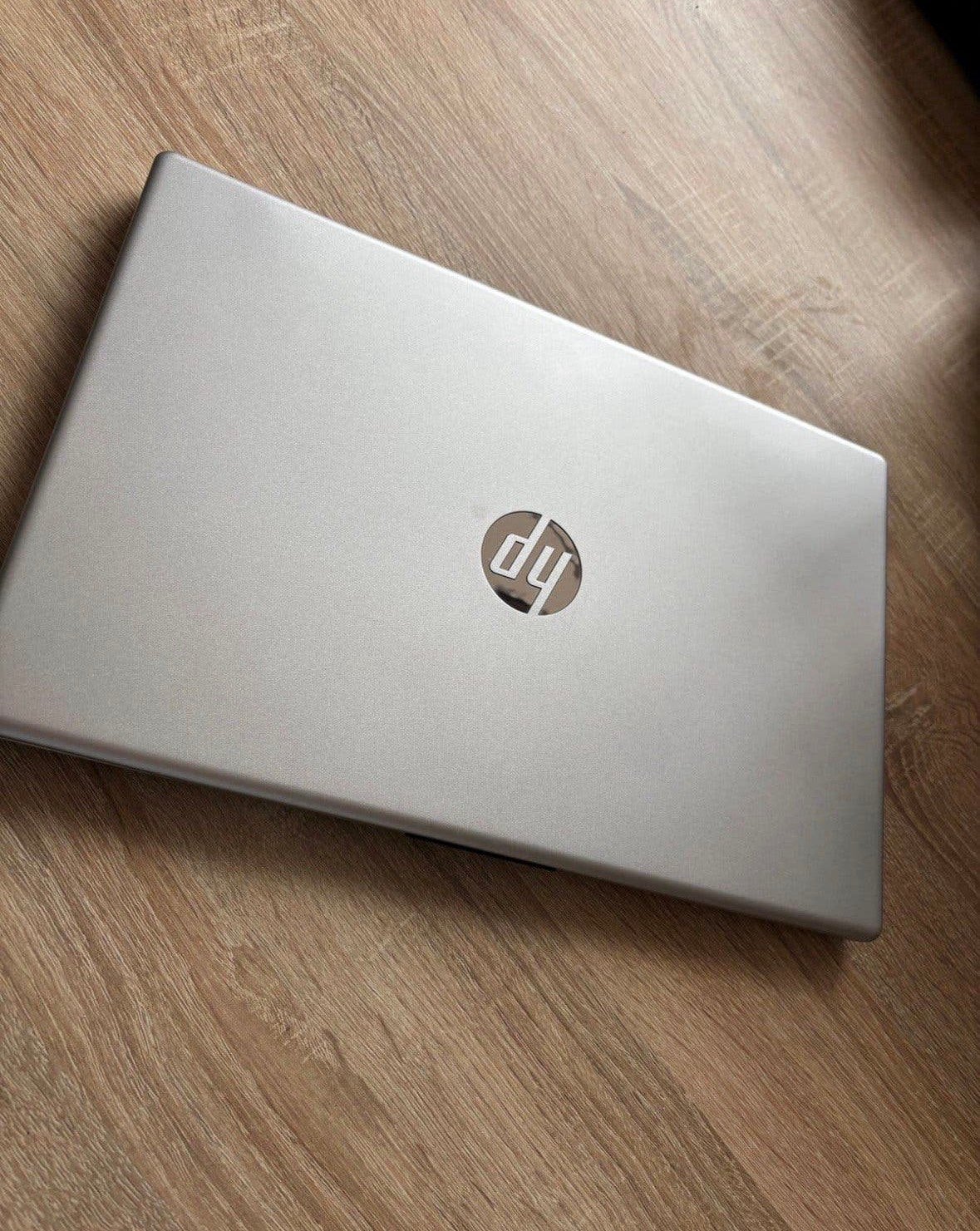 Goedwerkende HP laptop, Ophalen, Zo goed als nieuw, 15 inch, 2 tot 3 Ghz
