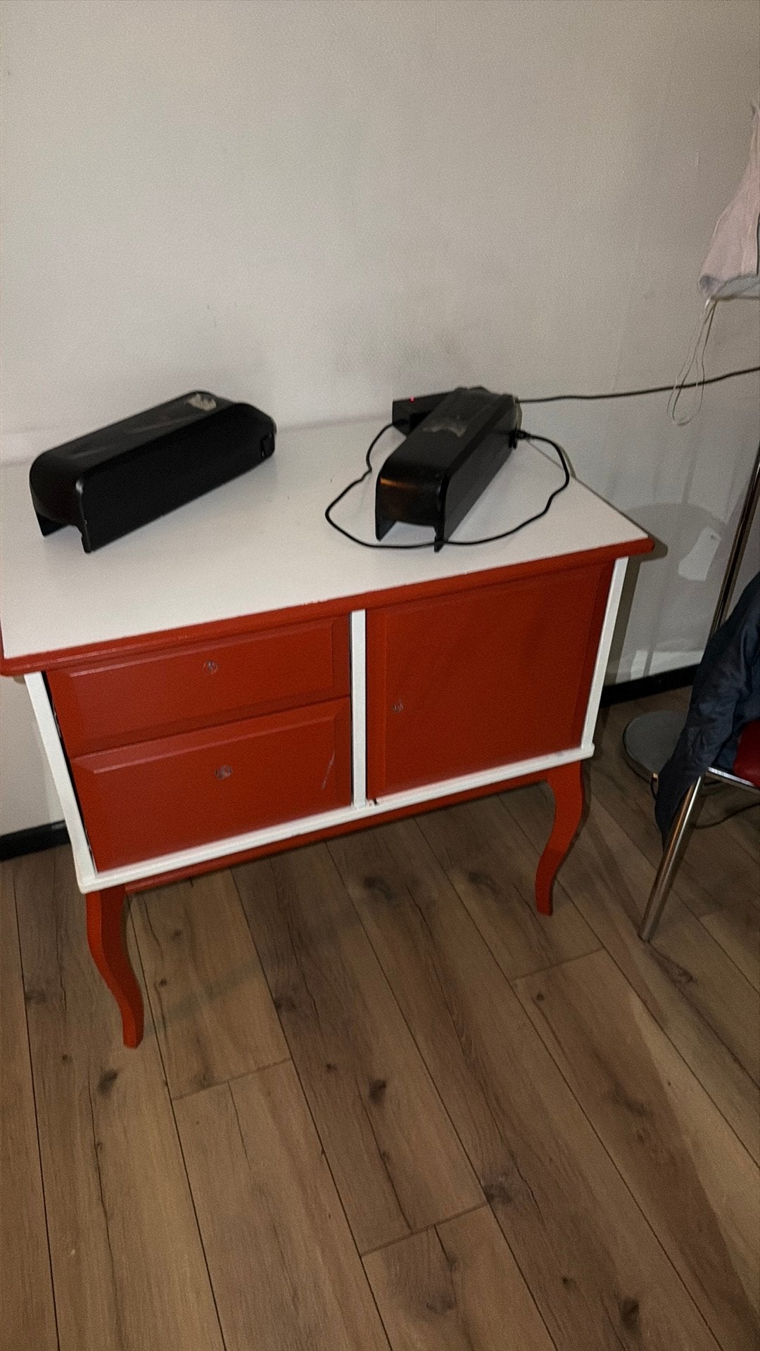 Kastje, Ophalen, Zo goed als nieuw, 25 tot 50 cm, 50 tot 100 cm