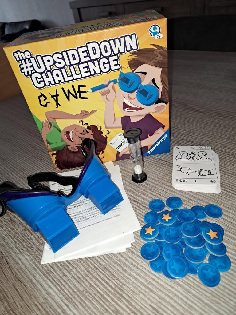 The Upside Down Challenge, Vijf spelers of meer, Ophalen of Verzenden, Zo goed als nieuw, Ravensburger