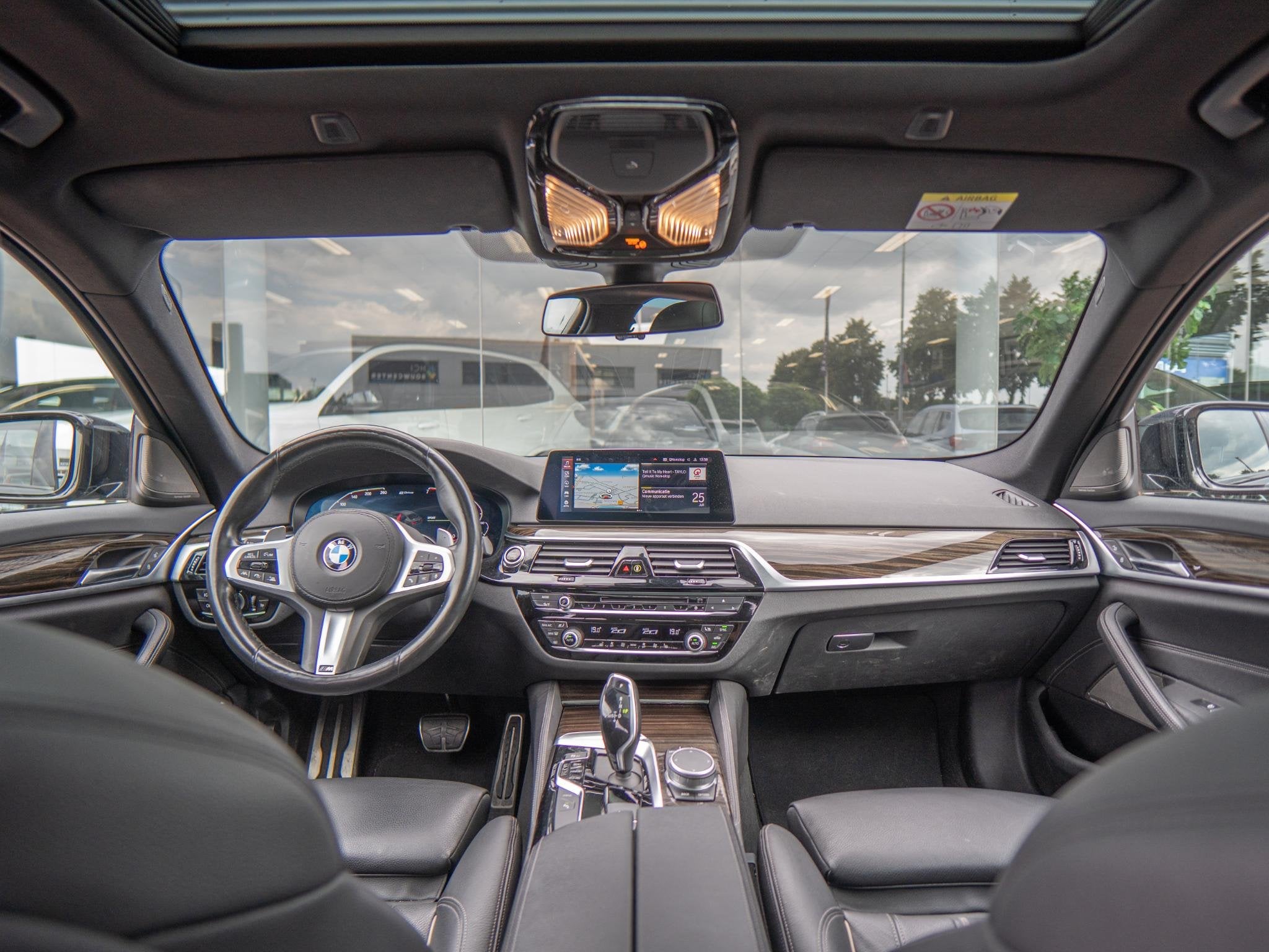BMW 5-serie 530e xDrive iPerformance High Executive | Hud |, Auto's, 1998 cc, Gebruikt, 4 cilinders, 252 pk