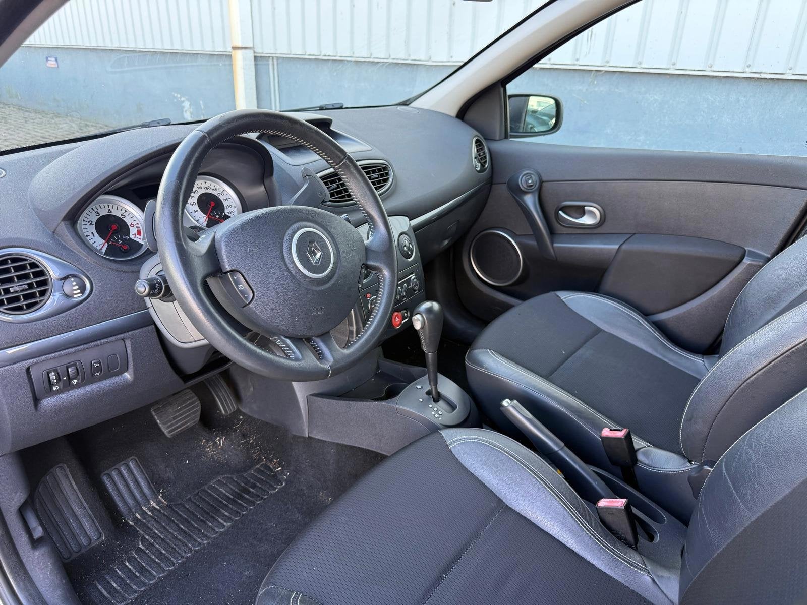 Renault Clio 1.6-16V Dynamique S, Auto's, 535 kg, Gebruikt, 4 cilinders, 1165 kg