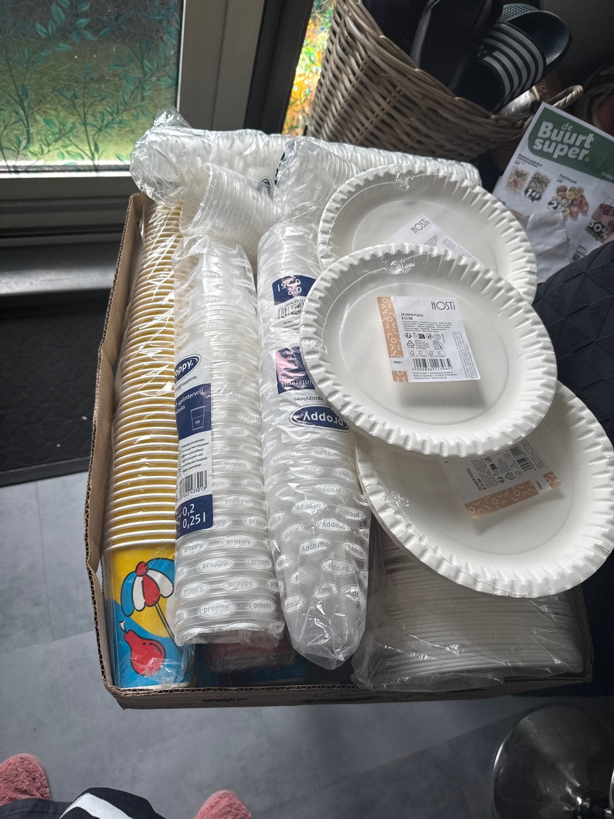 Doos vol wegwerp soepkoppen, bierglazen, borden, kinderbeker, Overige typen, Kunststof, Nieuw, Ophalen of Verzenden