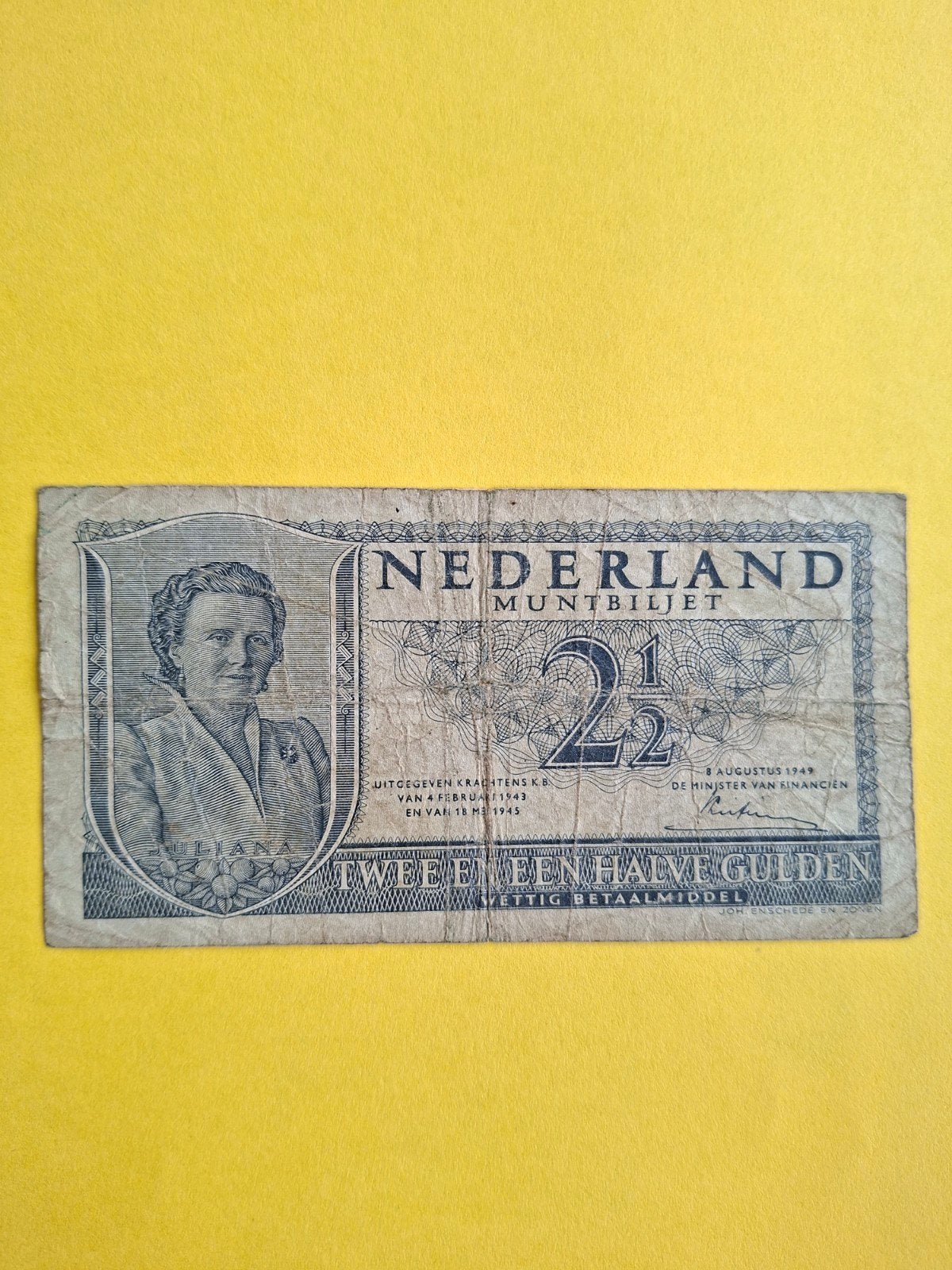 2,5 gulden Juliana uit 1949 in ZF-
Serie nummer 5 TB 026291, Ophalen of Verzenden, 2½ gulden, Los biljet