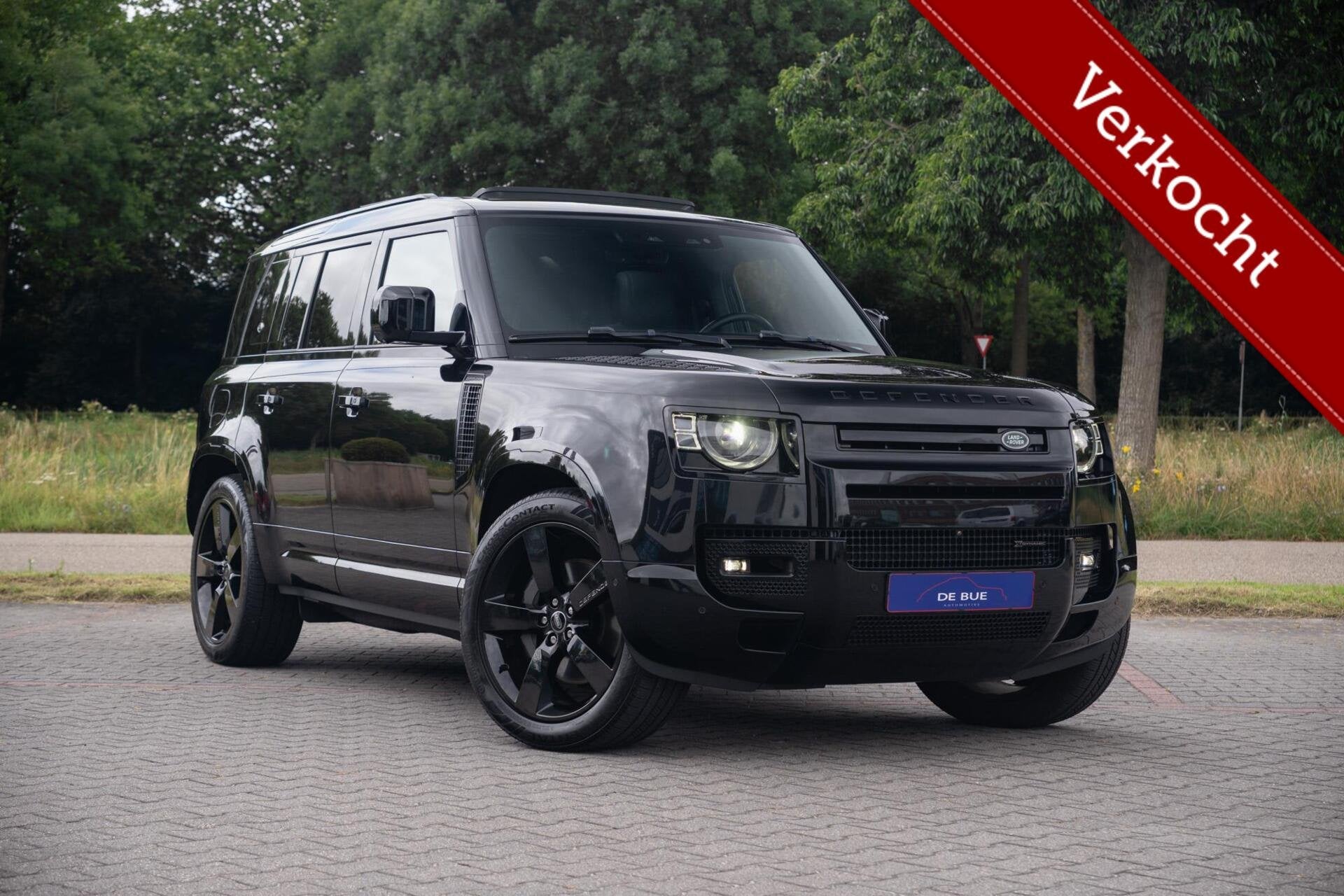 Land Rover Defender 2.0 P400e 110 X-Dynamic HSE Edition|1 Ei, Auto's, Land Rover, Automaat, 404 pk, Gebruikt, 4 cilinders