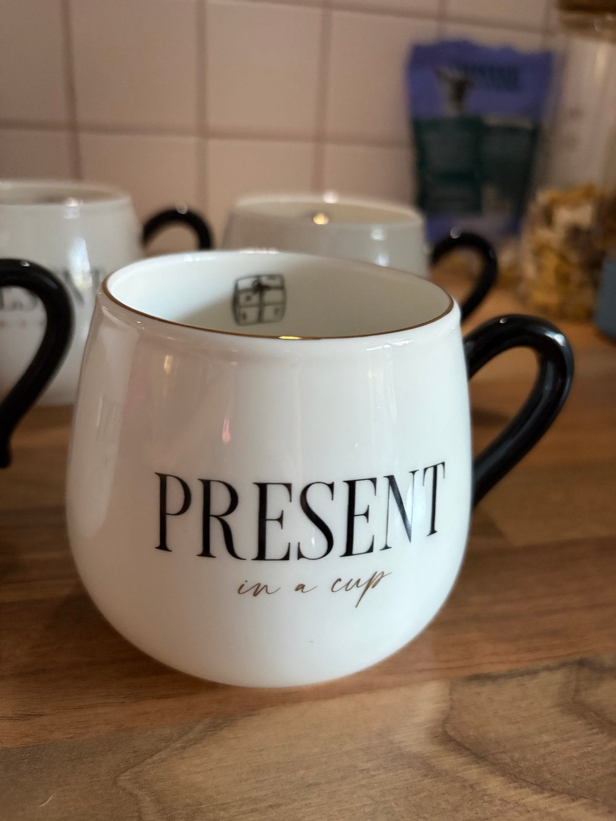 4 Nieuwe Riviera Maison Present in a Cup mokken, Ophalen, Nieuw, Wit, Riviera Maison