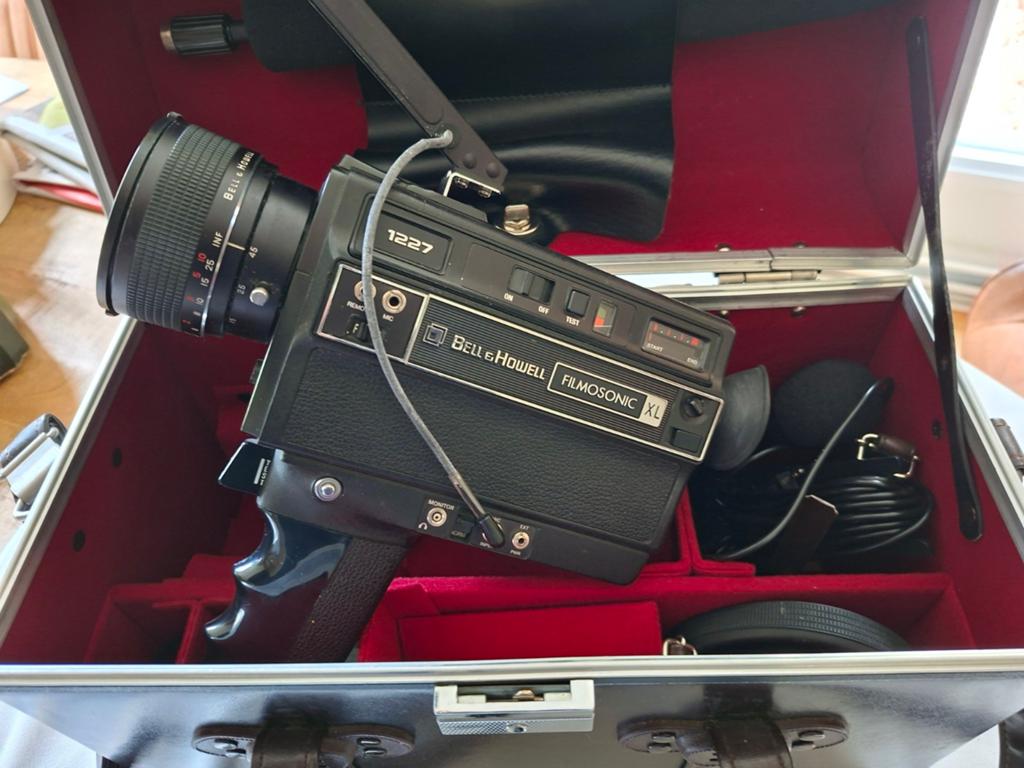 Te koop: Bell  & Howell soundcamera super 8, Ophalen of Verzenden