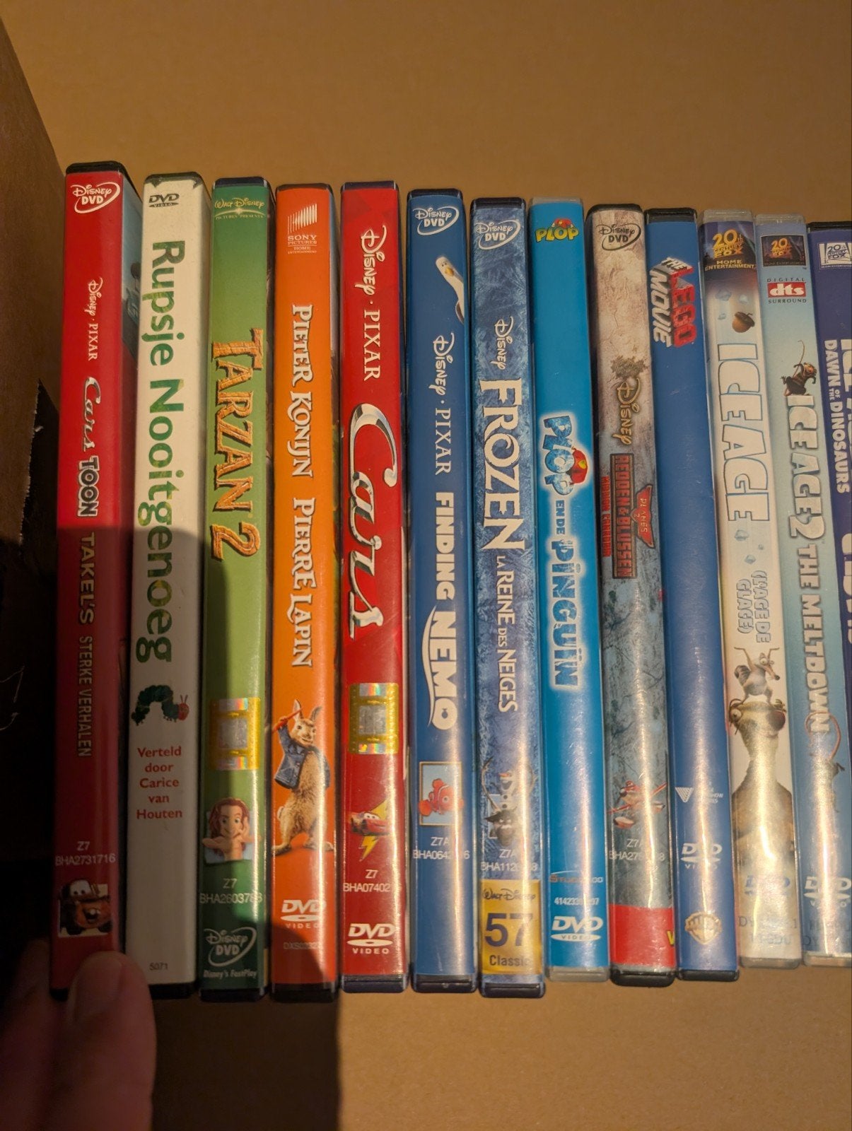 Stapel DVDs voor kinderen - lijst in tekst - oa Disney, Cd's en Dvd's, Animatie, Alle leeftijden, Nederlands, Ophalen of Verzenden