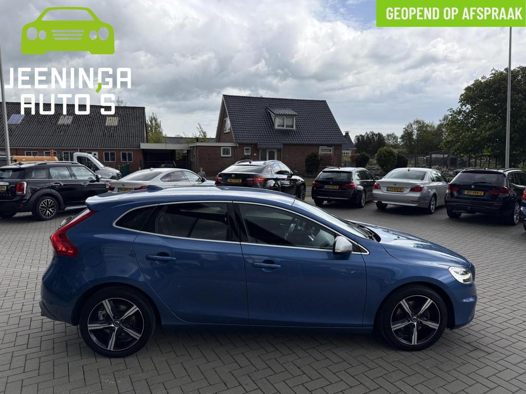 Volvo V40 2.0 T4 R-Design|Trekhaak|Navi|Stoelverwarming, Auto's, Voorwielaandrijving, Gebruikt, Blauw, Bedrijf
