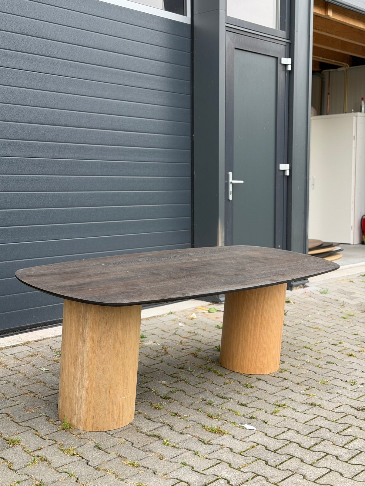 Deens ovale massief donker eiken eettafel 220 x 100, Ophalen, 100 tot 150 cm, 200 cm of meer, Zo goed als nieuw