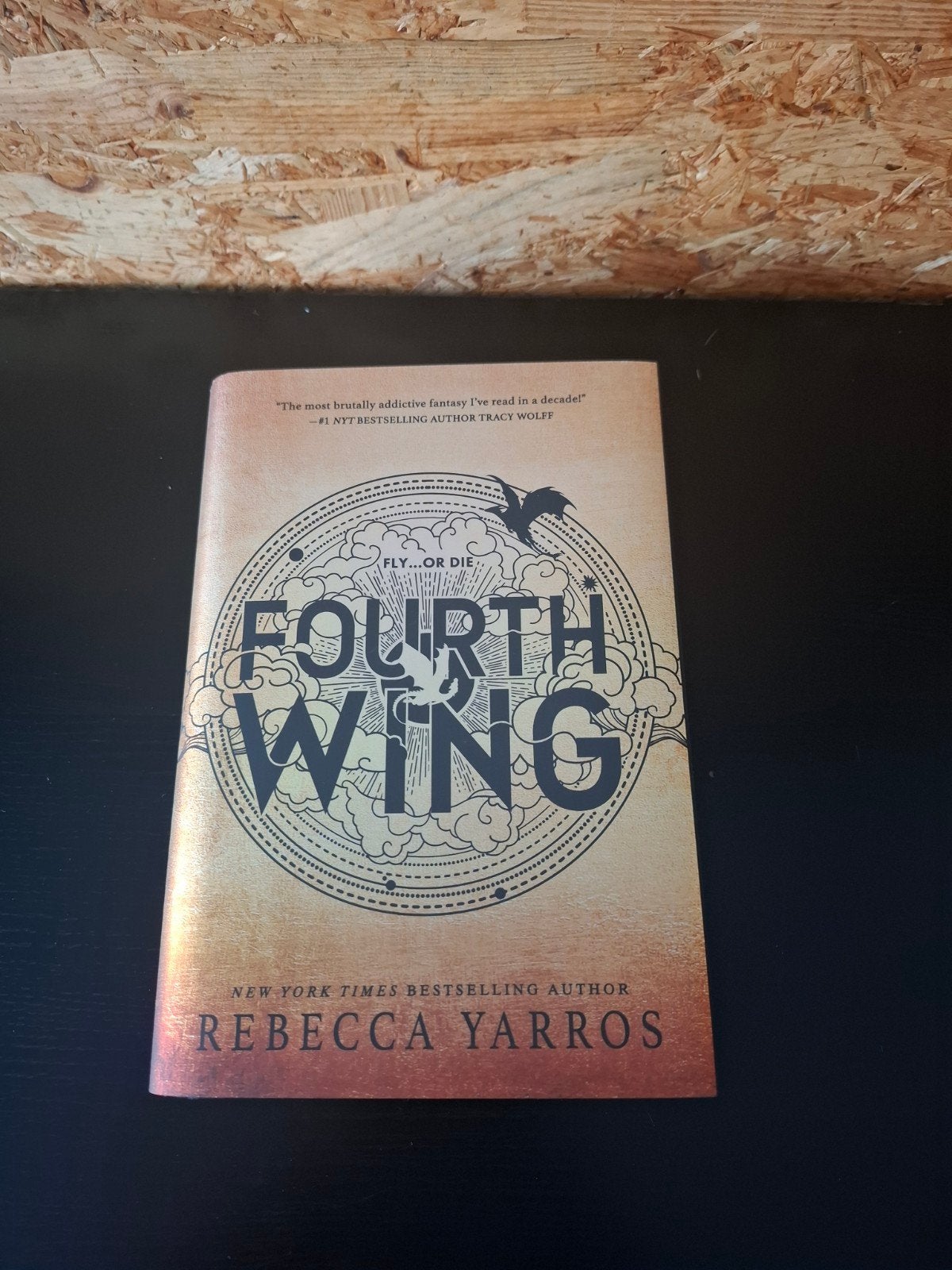 Fourth Wing - Rebecca Yarros (Engels), Boeken, Fantasy, Zo goed als nieuw, Ophalen of Verzenden