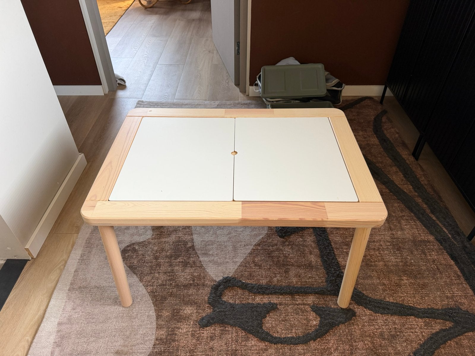 IKEA Flisat kindertafel met ruimte voor 2 Trofast bakken, Kinderen en Baby's, Kinderkamer | Tafels en Stoelen, Ophalen, Gebruikt