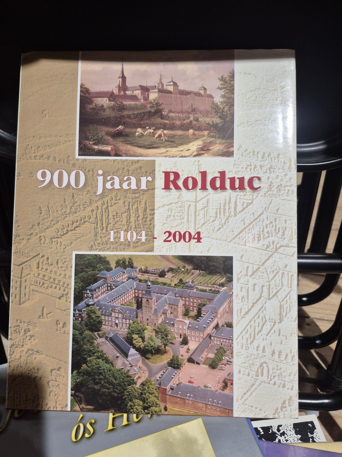 900 jaar Rolduc:Geschiedenis van de Abdij Rolduc (1104-2004), Boeken, Geschiedenis | Stad en Regio, Ophalen of Verzenden, 20e eeuw of later