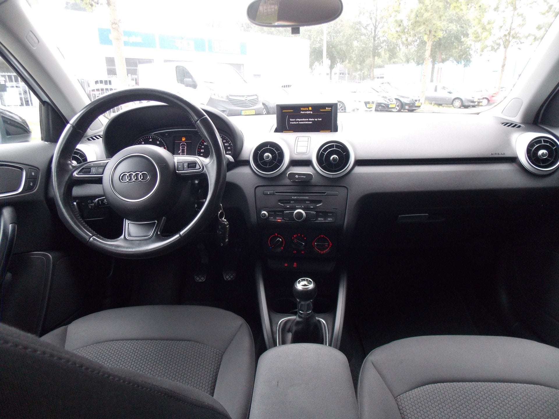 Audi A1 Sportback 1.2 TFSI Admired Airco Elek Pakket 5Deurs, Auto's, Voorwielaandrijving, Euro 5, 86 pk, 4 cilinders