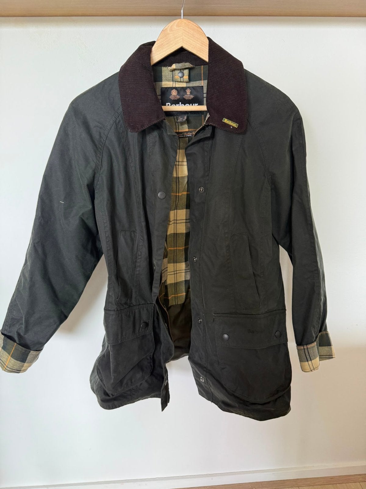 Barbour Beaufort dames wax olive, Kleding | Dames, Ophalen of Verzenden, Zo goed als nieuw, Maat 38/40 (M), Groen
