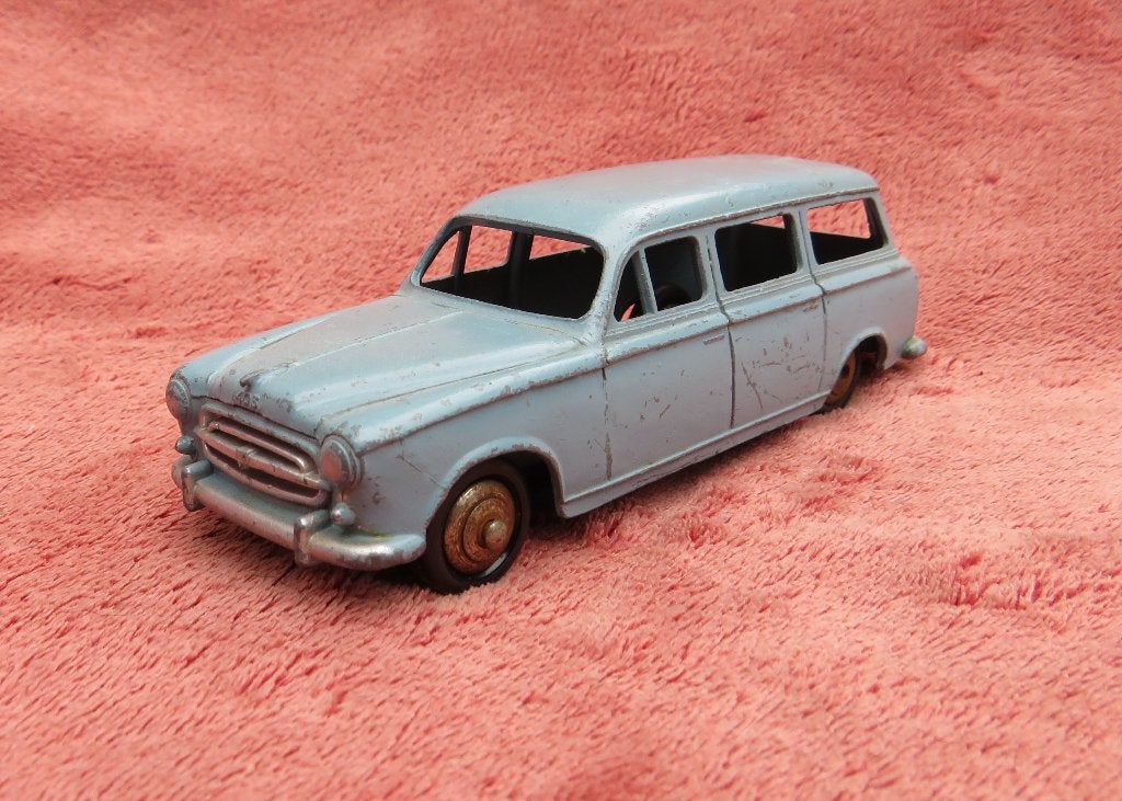 Dinky Toys France. 24F. Peugeot 403, Ophalen of Verzenden, Zo goed als nieuw, Auto, Dinky Toys