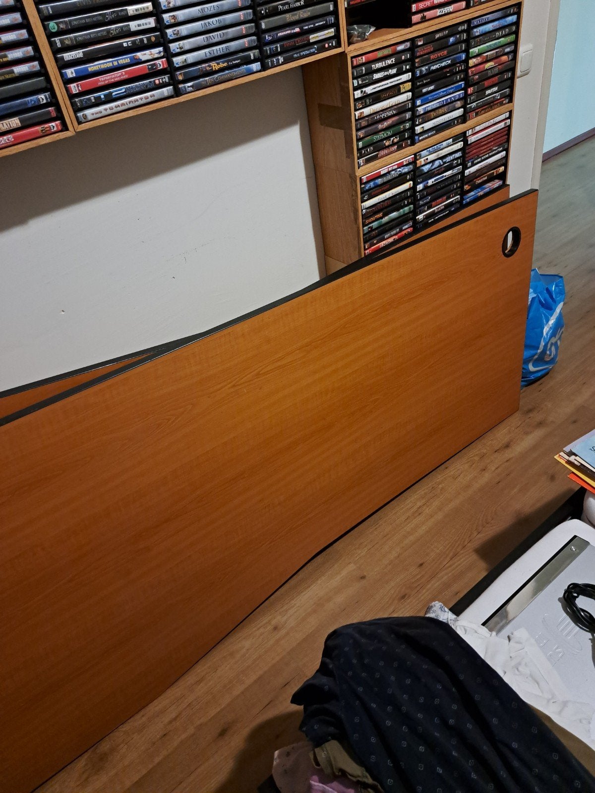 ZGAN Hoekbureau - 2x 100x200 cm bladen, Huis en Inrichting, Bureaus, Ophalen of Verzenden, Zo goed als nieuw, Hoekbureau