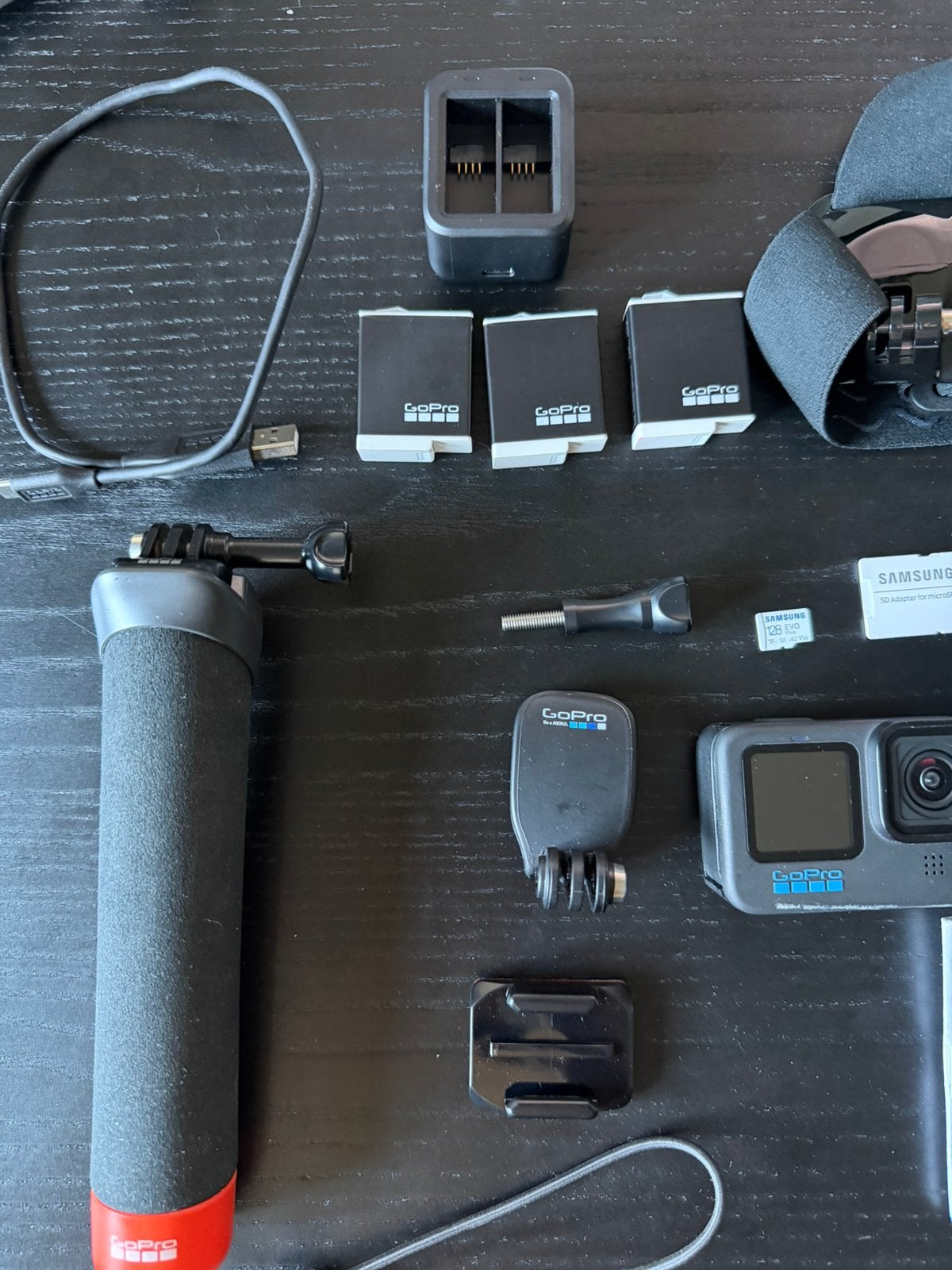 GoPro Hero 11 bundel, Ophalen, Zo goed als nieuw, GoPro