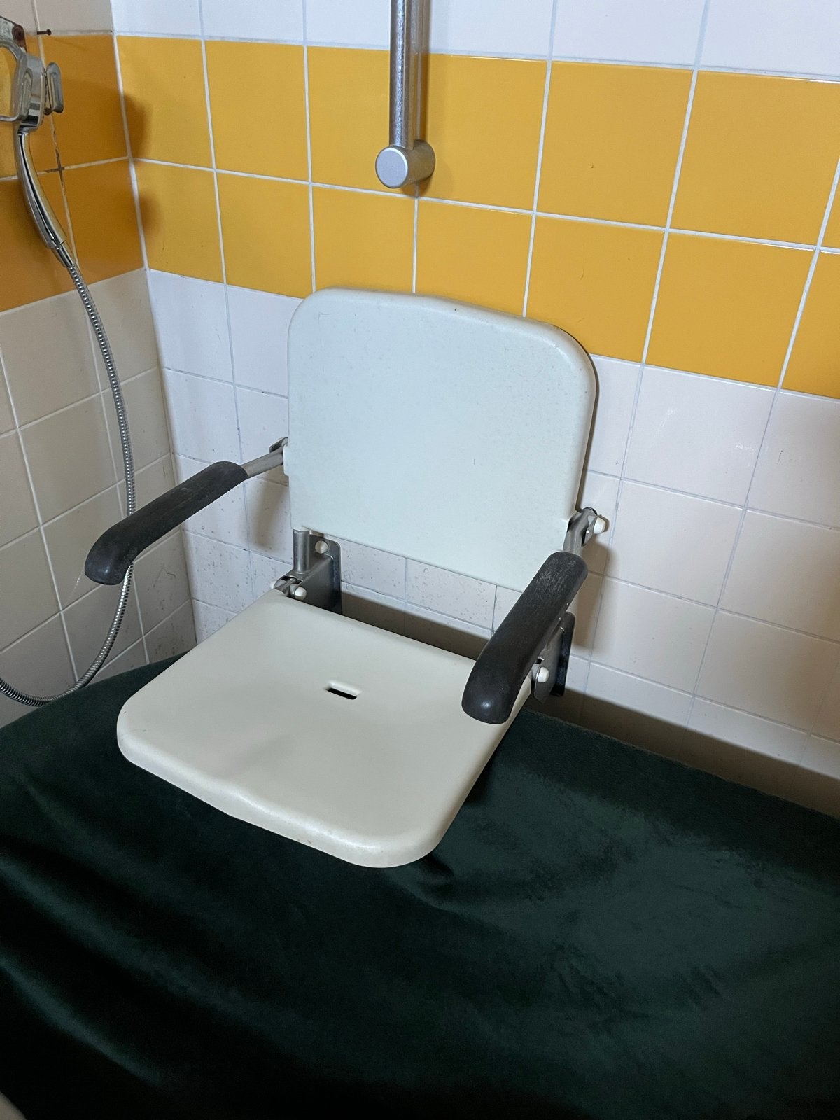 Douche stoel opklapbaar, Ophalen, Gebruikt