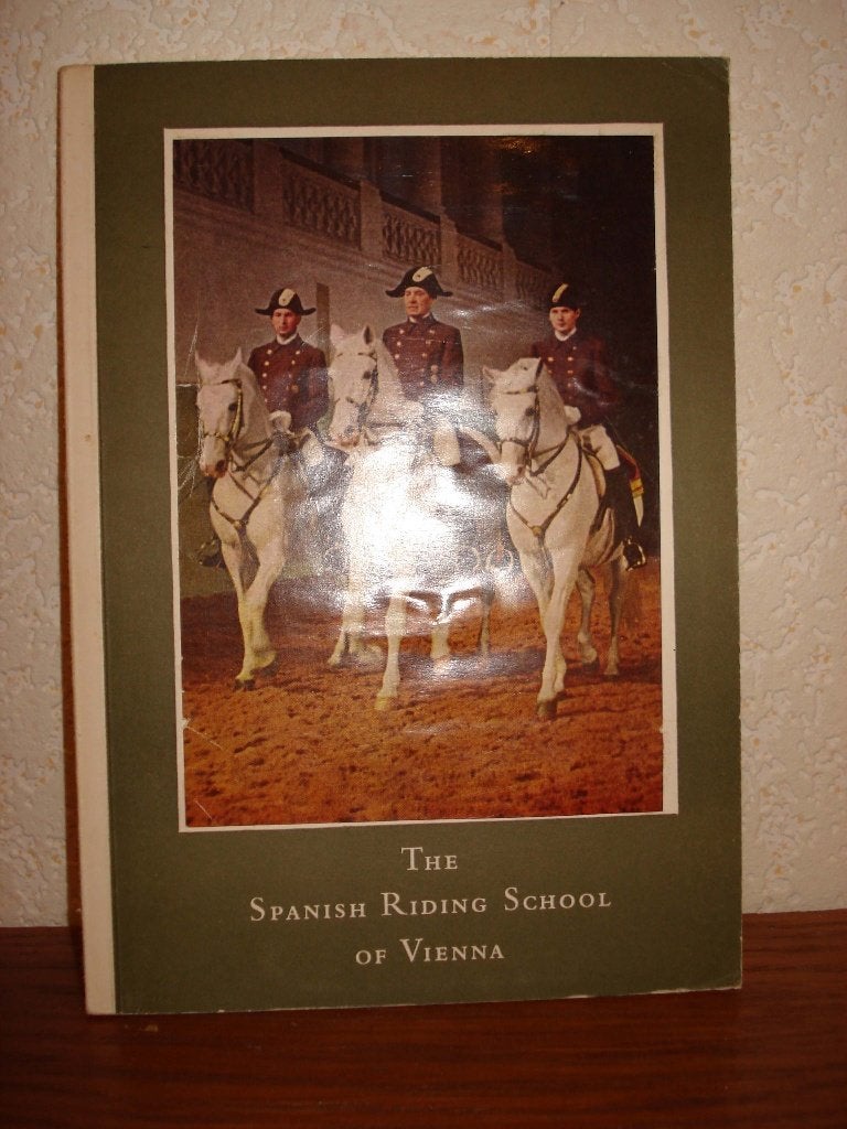 The Spanish riding school of Vienna, Ophalen of Verzenden, Gelezen, Paarden of Pony's