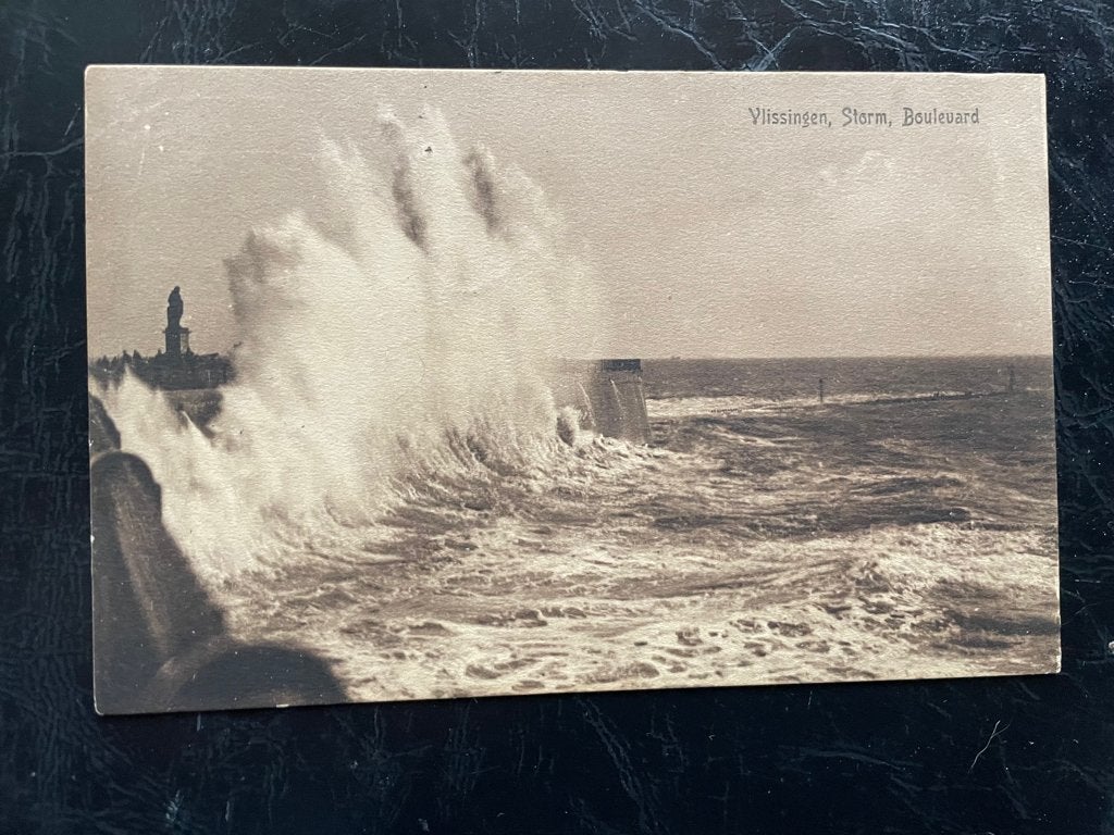ansichtkaart van Vlissingen , Storm Boulevard 1916., Verzenden, Voor 1920, Zeeland